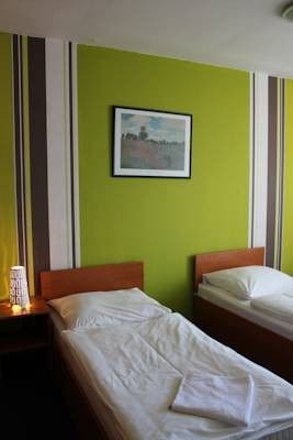 Romai Hotel Boedapest Buitenkant foto